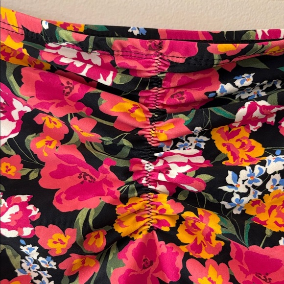 Time and Tru Floral Bikini Bottoms - Black and Pink Size L - Picture 3 of 5